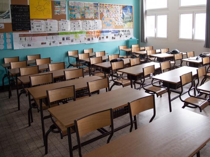Municipal schools will remain closed in Pimpri-Chinchwad due to employee strike | पिंपरी-चिंचवडमध्ये कर्मचाऱ्यांच्या बंदमुळे महापालिका शाळा राहणार बंद Municipal schools will remain closed in Pimpri-Chinchwad due to employee strike | पिंपरी-चिंचवडमध्ये कर्मचाऱ्यांच्या बंदमुळे महापालिका शाळा राहणार बंद
