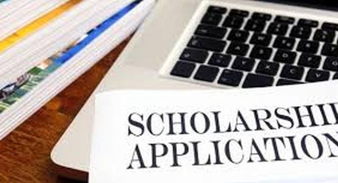 Scholarship stalled due to lack of Aadhaar attached bank account! | आधार संलग्नित बँक खात्याअभावी शिष्यवृत्ती रखडली ! Scholarship stalled due to lack of Aadhaar attached bank account! | आधार संलग्नित बँक खात्याअभावी शिष्यवृत्ती रखडली !