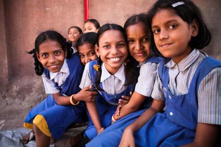 Free uniforms for six and a half thousand students of municipal schools | महापालिका शाळेतील साडेसहा हजार विद्यार्थ्यांना मोफत गणवेश Free uniforms for six and a half thousand students of municipal schools | महापालिका शाळेतील साडेसहा हजार विद्यार्थ्यांना मोफत गणवेश