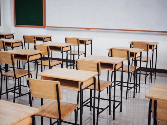 Sexual abuse of the first child by upperclassmen Shocking type of famous private school in Pune | वरच्या वर्गातील विद्यार्थ्यांकडूनच पहिलीच्या मुलाचे लैंगिक शोषण; पुण्यातील नामवंत खासगी शाळेतील धक्कादायक प्रकार Sexual abuse of the first child by upperclassmen Shocking type of famous private school in Pune | वरच्या वर्गातील विद्यार्थ्यांकडूनच पहिलीच्या मुलाचे लैंगिक शोषण; पुण्यातील नामवंत खासगी शाळेतील धक्कादायक प्रकार