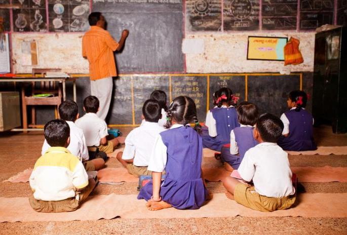 Attempts to start Pune Municipal School from June 15; about instructions give to parents | पुणे पालिकेच्या शाळा मात्र १५ जूनपासून सुरू करण्याचा प्रयत्न; पालकांना दिल्या गेल्या सूचना