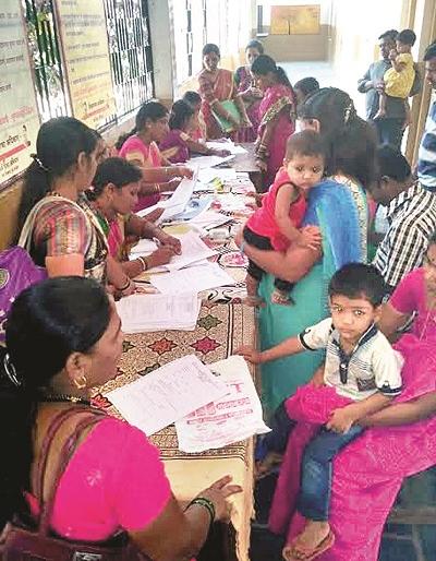 Training of e-learning teachers in all schools of Kolhapur Municipal Corporation: Nomination at the international level | कोल्हापूर मनपाच्या सर्वच शाळांत ई-लर्निंग शिक्षकांना प्रशिक्षण : आंतरराष्ट्रीय स्तरावर नामांकन Training of e-learning teachers in all schools of Kolhapur Municipal Corporation: Nomination at the international level | कोल्हापूर मनपाच्या सर्वच शाळांत ई-लर्निंग शिक्षकांना प्रशिक्षण : आंतरराष्ट्रीय स्तरावर नामांकन