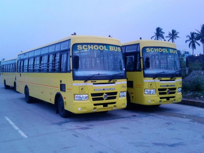 Shocking case of student transport using bogus number plates; RTO files case against driver, owner | Pune: बोगस नंबरप्लेट लावून विद्यार्थी वाहतुकीचा धक्कादायक प्रकार; चालक, मालकावर ‘आरटीओ’कडून गुन्हा दाखल Shocking case of student transport using bogus number plates; RTO files case against driver, owner | Pune: बोगस नंबरप्लेट लावून विद्यार्थी वाहतुकीचा धक्कादायक प्रकार; चालक, मालकावर ‘आरटीओ’कडून गुन्हा दाखल