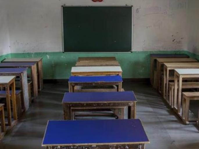 Four Teachers Brutally Assault Class 7 Student Over Minor Broken Table Dispute in Ahilyanagar FIR Filed | "याचे कपडे काढून मारा"; ४ शिक्षकांकडून विद्यार्थ्याला बेदम मारहाण, दाखला देईन धमकीमुळे विद्यार्थी गप्प