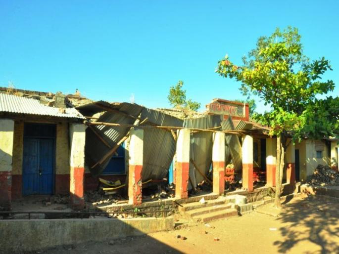 Get dangerous schools safe in six months; High court | राज्यातील धोकादायक शाळा सहा महिन्यांत करा सुरक्षित ; उच्च न्यायालय Get dangerous schools safe in six months; High court | राज्यातील धोकादायक शाळा सहा महिन्यांत करा सुरक्षित ; उच्च न्यायालय