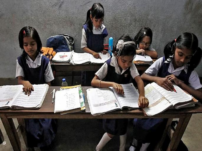 Return old notebooks and books; 'Gyanpatra Yojana' will lead to transformation through recycling | जुनी वह्या-पुस्तके परत द्या; पुनर्वापरातून परिवर्तनाकडे नेणार ‘ज्ञानपत्र योजना’ Return old notebooks and books; 'Gyanpatra Yojana' will lead to transformation through recycling | जुनी वह्या-पुस्तके परत द्या; पुनर्वापरातून परिवर्तनाकडे नेणार ‘ज्ञानपत्र योजना’