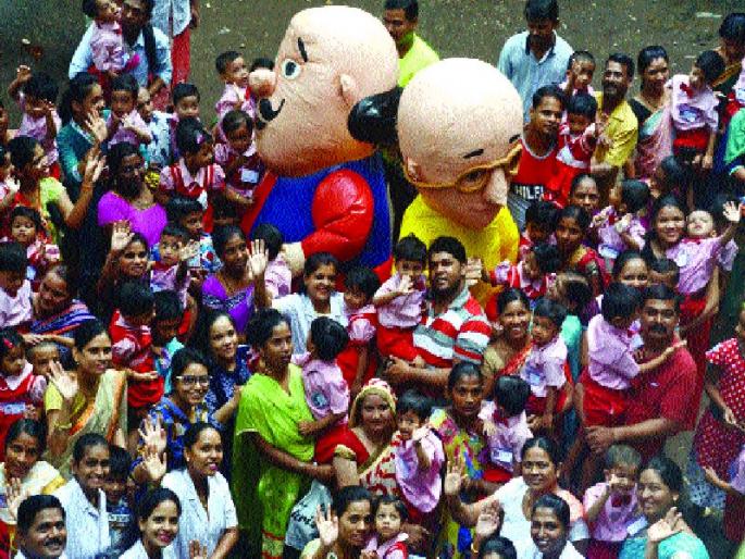 Schools will be Start from today | ठाणे जिल्ह्यातील शाळा आज गजबजणार, पुष्प देऊन होणार स्वागत Schools will be Start from today | ठाणे जिल्ह्यातील शाळा आज गजबजणार, पुष्प देऊन होणार स्वागत