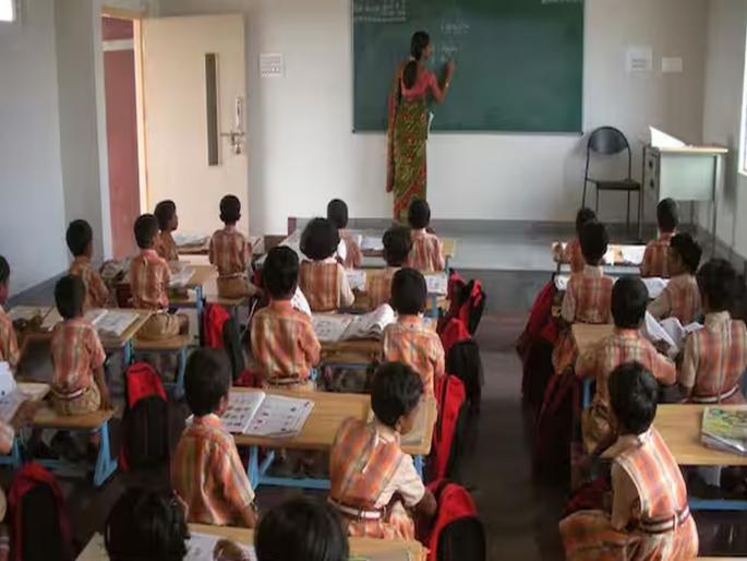 Students absent from school but online; Mumbai at the bottom in U-DICE registration process, statistics revealed | विद्यार्थी शाळेत पण ऑनलाइन गैरहजर; यु-डायस नोंदणी प्रक्रियेत मुंबई सर्वात शेवटी, आकडेवारी समोर Students absent from school but online; Mumbai at the bottom in U-DICE registration process, statistics revealed | विद्यार्थी शाळेत पण ऑनलाइन गैरहजर; यु-डायस नोंदणी प्रक्रियेत मुंबई सर्वात शेवटी, आकडेवारी समोर