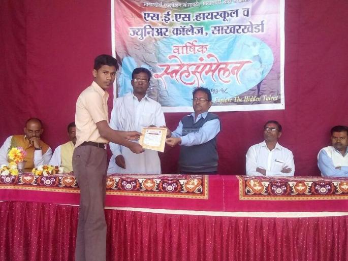 copy-free campaign Movement should be carried out in whole taluka- Vayal | कॉपीमुक्त अभियानाचा संकल्प करुन ही चळवळ संपूर्ण तालुक्यात गतिमान व्हावी - वायाळ copy-free campaign Movement should be carried out in whole taluka- Vayal | कॉपीमुक्त अभियानाचा संकल्प करुन ही चळवळ संपूर्ण तालुक्यात गतिमान व्हावी - वायाळ