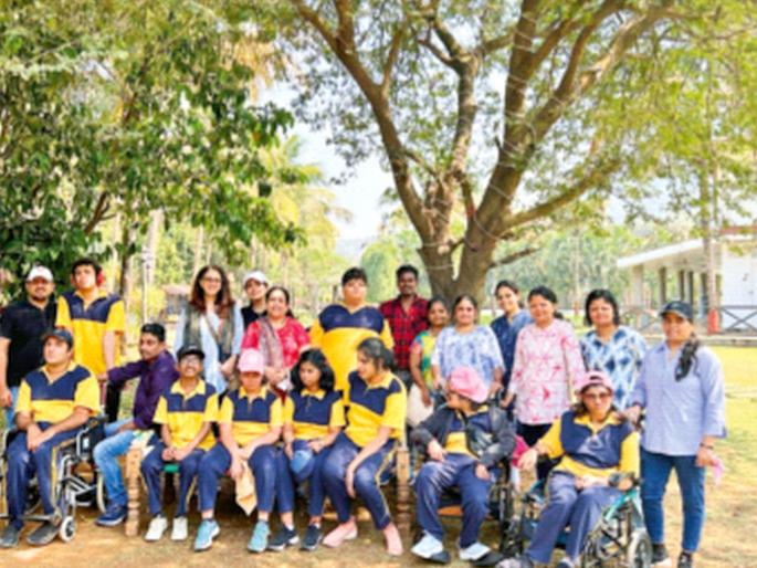 A school that makes special children 'self-reliant'; Aarti Dev is giving lessons from his own experience | विशेष मुलांना ‘स्वावलंबी’ बनविणारी शाळा; आरती देव स्वानुभवातून देत आहेत धडे A school that makes special children 'self-reliant'; Aarti Dev is giving lessons from his own experience | विशेष मुलांना ‘स्वावलंबी’ बनविणारी शाळा; आरती देव स्वानुभवातून देत आहेत धडे