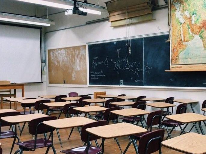 CoronaVirus 97000 children tested positive schools prepared to return | CoronaVirus : बापरे! शाळा सुरू करण्याची तयारी, 'या' देशात 15 दिवसांत 97000 मुलं संक्रमित CoronaVirus 97000 children tested positive schools prepared to return | CoronaVirus : बापरे! शाळा सुरू करण्याची तयारी, 'या' देशात 15 दिवसांत 97000 मुलं संक्रमित