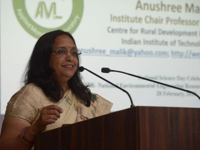 Experiment with focus on the needs of the tribals and the villagers: Anushree Malik | आदिवासी आणि ग्रामीणांच्या गरजांवर फोकस करून प्रयोग करावेत : अनुश्री मलिक Experiment with focus on the needs of the tribals and the villagers: Anushree Malik | आदिवासी आणि ग्रामीणांच्या गरजांवर फोकस करून प्रयोग करावेत : अनुश्री मलिक