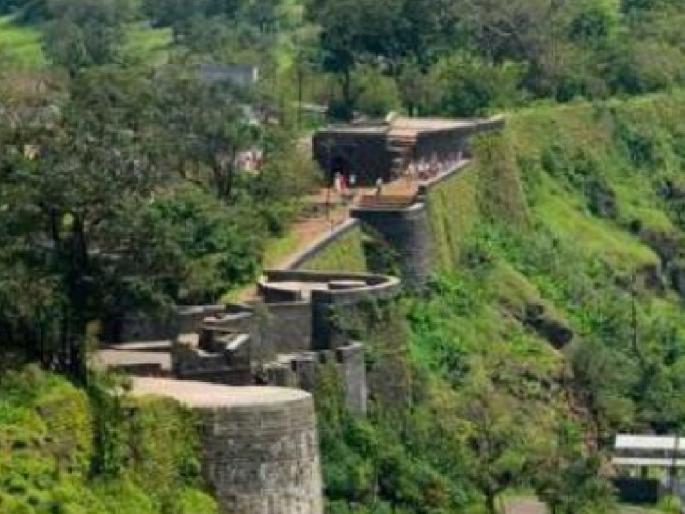 Panhalgad will see an increase in CSR funds as it is declared a World Heritage Site | World Heritage Site: पन्हाळगडाकडे आता सीएसआर फंडाचा ओघ वाढणार Panhalgad will see an increase in CSR funds as it is declared a World Heritage Site | World Heritage Site: पन्हाळगडाकडे आता सीएसआर फंडाचा ओघ वाढणार