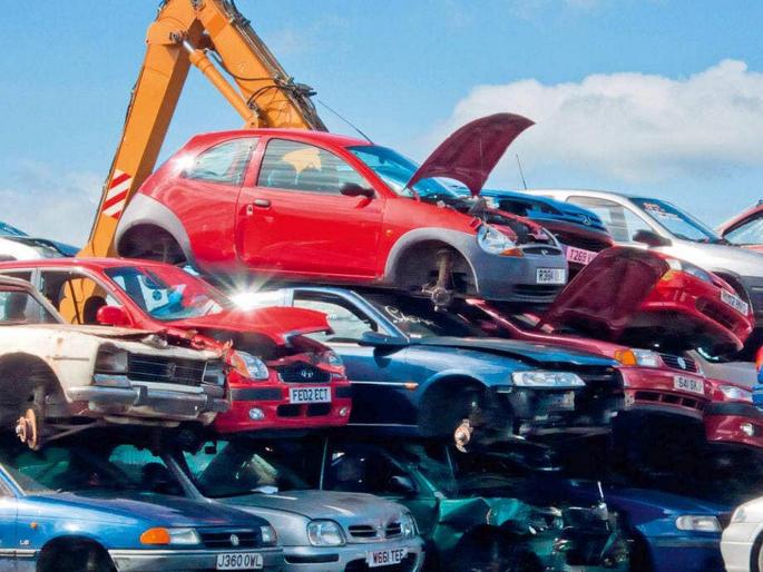 Should vehicles be scrapped just because they are old? | वाहने केवळ जुनी आहेत म्हणून भंगारात काढायची? Should vehicles be scrapped just because they are old? | वाहने केवळ जुनी आहेत म्हणून भंगारात काढायची?