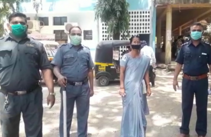 Deprived of security cover, the government announced that the families did not get insurance | सुरक्षारक्षक विमा कवचापासून वंचित, सरकारची घोषणा मात्र कुटुंबीयांना विमा मिळेना Deprived of security cover, the government announced that the families did not get insurance | सुरक्षारक्षक विमा कवचापासून वंचित, सरकारची घोषणा मात्र कुटुंबीयांना विमा मिळेना