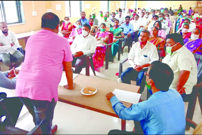 Coronavirus: Make the quarantine period 14 days | Coronavirus : क्वारंटाईन कालावधी १४ दिवसांचा कराा