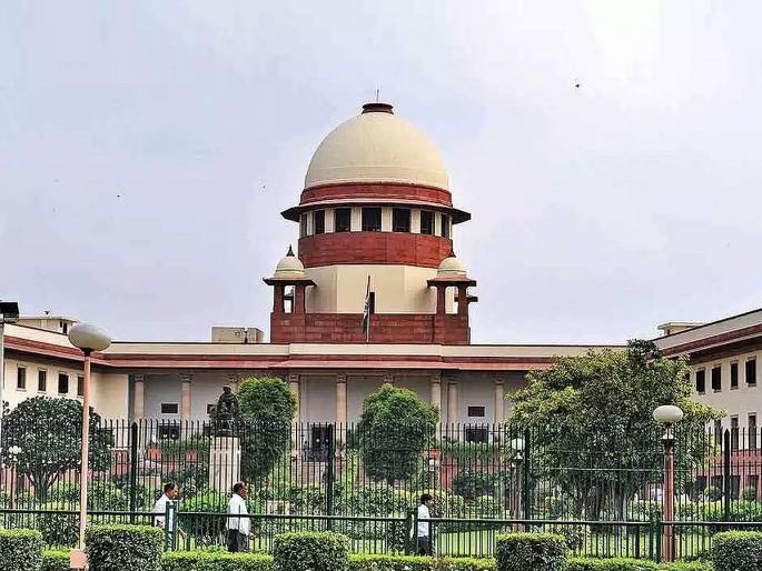 Paternal Grandparents or maternal Grandparents; Supreme court judgement on guardianship in ahmedabad orphan | वडिलांकडचे की आईकडचे आजी-आजोबा; कोरोनामुळे अनाथ झालेल्या मुलावर कुणाचा अधिकार? SC नं दिला निर्णय Paternal Grandparents or maternal Grandparents; Supreme court judgement on guardianship in ahmedabad orphan | वडिलांकडचे की आईकडचे आजी-आजोबा; कोरोनामुळे अनाथ झालेल्या मुलावर कुणाचा अधिकार? SC नं दिला निर्णय