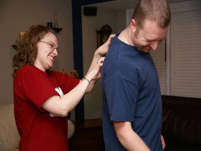 professional scratchers are turning back scratching into a high-paying job, earning Rs 9000 an hour | काय सांगता! भारतात जे काम फ्री होते, त्यासाठीच अमेरिकेत प्रतितास ९ हजार कमावतात लोक professional scratchers are turning back scratching into a high-paying job, earning Rs 9000 an hour | काय सांगता! भारतात जे काम फ्री होते, त्यासाठीच अमेरिकेत प्रतितास ९ हजार कमावतात लोक