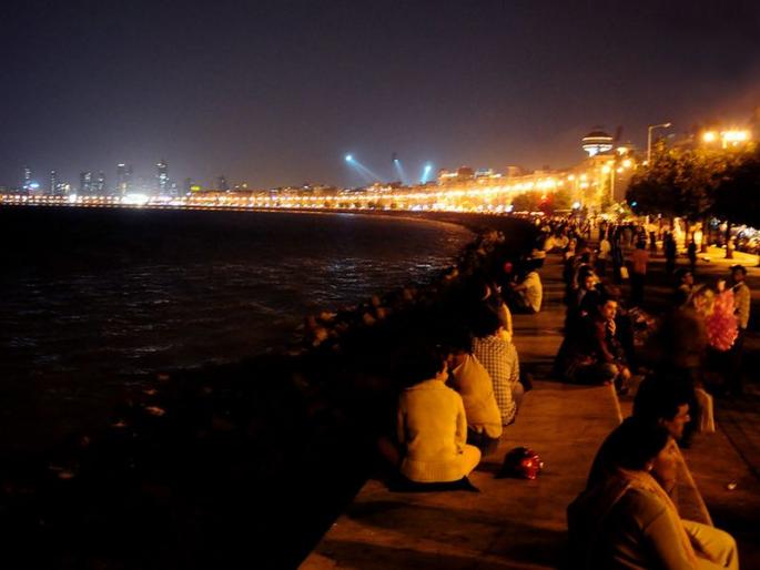 BJP leader Raj Purohit has said that if nightlife starts, there will be thousands of varieties like Nirbhaya in Mumbai. | '...तर मुंबईत निर्भयासारखी हजारो प्रकरणे घडतील'; भाजपा नेत्याचा दावा BJP leader Raj Purohit has said that if nightlife starts, there will be thousands of varieties like Nirbhaya in Mumbai. | '...तर मुंबईत निर्भयासारखी हजारो प्रकरणे घडतील'; भाजपा नेत्याचा दावा