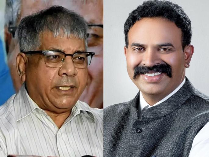 The date for the candidate of 'Vanchit' has been decided, it will be Nimbalkar's; Applications will be accepted from Friday for Solapur, Madha lok sabha | ‘वंचित’च्या उमेदवाराची तारीख ठरली, निंबाळकरांची ठरणार; सोलापूर, माढासाठी शुक्रवारपासून अर्ज स्वीकारणार  The date for the candidate of 'Vanchit' has been decided, it will be Nimbalkar's; Applications will be accepted from Friday for Solapur, Madha lok sabha | ‘वंचित’च्या उमेदवाराची तारीख ठरली, निंबाळकरांची ठरणार; सोलापूर, माढासाठी शुक्रवारपासून अर्ज स्वीकारणार