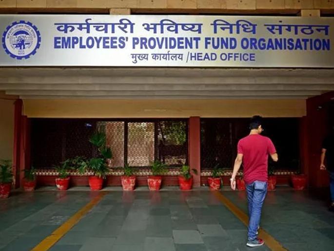 CoronaVirus Withdraw money from EPF account in lockdown; see terms hrb | CoronaVirus लॉकडाऊनमध्ये EPF खात्यातून तत्काळ पैसे काढा; या आहेत अटी