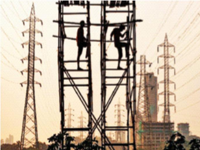 There have been no transfers for three years, the Mahavitaran employees are blindfolded | तीन वर्षांपासून बदल्याच नाहीत, महावितरण कर्मचारी डोळे लावून There have been no transfers for three years, the Mahavitaran employees are blindfolded | तीन वर्षांपासून बदल्याच नाहीत, महावितरण कर्मचारी डोळे लावून