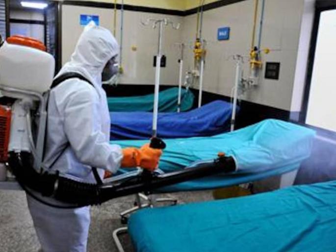 CoronaVirus Marathi news private hospital send positive women to government hospital hrb | CoronaVirus महिला कोरोनाबाधित सापडली; खासगी हॉस्पिटलने गुपचूप सरकारी रुग्णालयात सोडले CoronaVirus Marathi news private hospital send positive women to government hospital hrb | CoronaVirus महिला कोरोनाबाधित सापडली; खासगी हॉस्पिटलने गुपचूप सरकारी रुग्णालयात सोडले