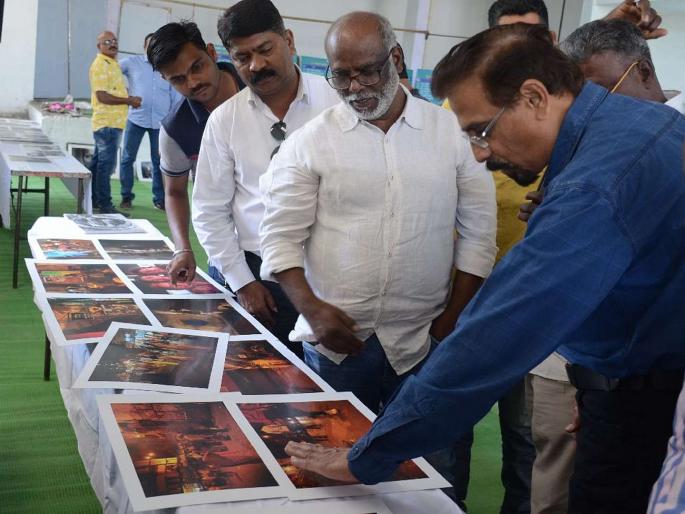 Photography should be bold, not handsome | फोटोग्राफी देखणी नव्हे, बोलकी असावी Photography should be bold, not handsome | फोटोग्राफी देखणी नव्हे, बोलकी असावी