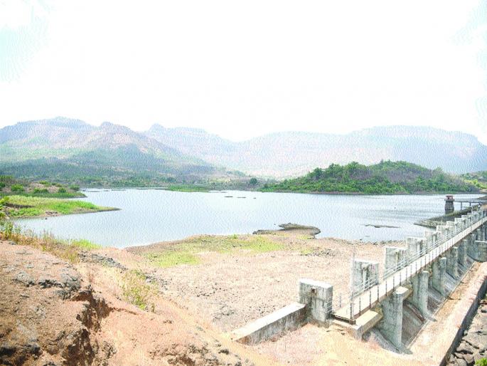 Fifteen days water stock in Deharang dam | देहरंग धरणात पंधरा दिवसांचा साठा Fifteen days water stock in Deharang dam | देहरंग धरणात पंधरा दिवसांचा साठा