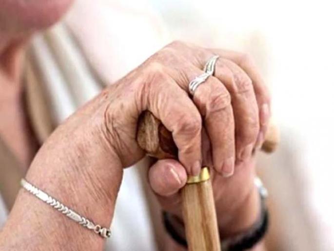 mother, write a flat of two crores in the award letter; Daughter-in-law in Thane, pressure from son; Assets are usurped by gift deed rather than by will | ए आई, दोन कोटींचा फ्लॅट बक्षीसपत्रात लिहून दे; ठाण्यात सून, मुलाचा दबाव; मृत्युपत्रपेक्षा बक्षीसपत्राद्वारे हडपताहेत मालमत्ता mother, write a flat of two crores in the award letter; Daughter-in-law in Thane, pressure from son; Assets are usurped by gift deed rather than by will | ए आई, दोन कोटींचा फ्लॅट बक्षीसपत्रात लिहून दे; ठाण्यात सून, मुलाचा दबाव; मृत्युपत्रपेक्षा बक्षीसपत्राद्वारे हडपताहेत मालमत्ता