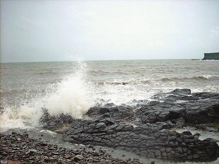 'Maritime approval' for development of creek, promote shipping | खाडीकिनारा विकासाला ‘मेरीटाइम’ची मंजुरी, जलवाहतुकीला मिळणार चालना 'Maritime approval' for development of creek, promote shipping | खाडीकिनारा विकासाला ‘मेरीटाइम’ची मंजुरी, जलवाहतुकीला मिळणार चालना