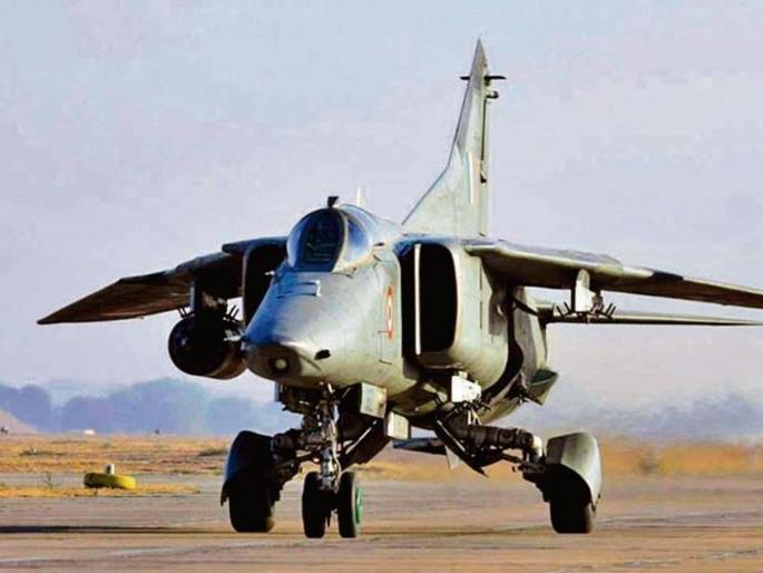 Cargill warrior is retiring today! MiG-27 will be the World's last squadron of to fly in jodhapur | कारगिलचा योद्धा रिटायर होतोय! मिग-27 ची जगातील शेवटची स्क्वॉड्रन अखेरचे उड्डाण करणार Cargill warrior is retiring today! MiG-27 will be the World's last squadron of to fly in jodhapur | कारगिलचा योद्धा रिटायर होतोय! मिग-27 ची जगातील शेवटची स्क्वॉड्रन अखेरचे उड्डाण करणार