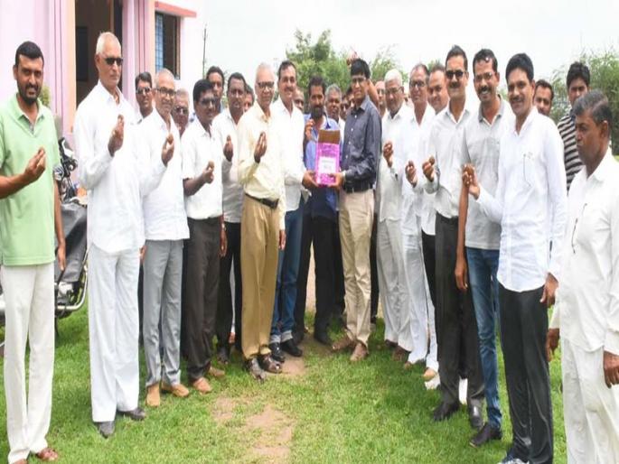 80,000 seedlings planted through Seedball | सीडबॉलच्या माध्यमातून 80 हजार बिजांचे रोपण 80,000 seedlings planted through Seedball | सीडबॉलच्या माध्यमातून 80 हजार बिजांचे रोपण