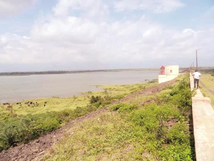 Sina dam is full at 5% | सीना धरण ६२ टक्के भरले Sina dam is full at 5% | सीना धरण ६२ टक्के भरले