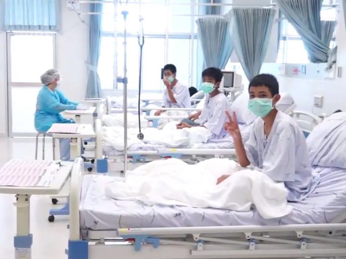 Corona Virus: 40 patient quarantine, 12 in isolation; Proposal to increase the centers of investigation | Corona Virus: ४० रुग्ण क्वारंटाईन, १२ आयसोलेशनमध्ये; तपासणीची केंद्रे वाढवण्याचा प्रस्ताव Corona Virus: 40 patient quarantine, 12 in isolation; Proposal to increase the centers of investigation | Corona Virus: ४० रुग्ण क्वारंटाईन, १२ आयसोलेशनमध्ये; तपासणीची केंद्रे वाढवण्याचा प्रस्ताव