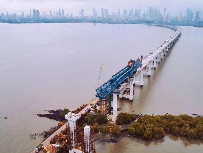 Eight thousand workers doing job in Trans Harbour Project; 84 percent work completed | ट्रान्स हार्बरसाठी राबताहेत आठ हजार कामगारांचे हात; ८४ टक्के काम पूर्ण Eight thousand workers doing job in Trans Harbour Project; 84 percent work completed | ट्रान्स हार्बरसाठी राबताहेत आठ हजार कामगारांचे हात; ८४ टक्के काम पूर्ण