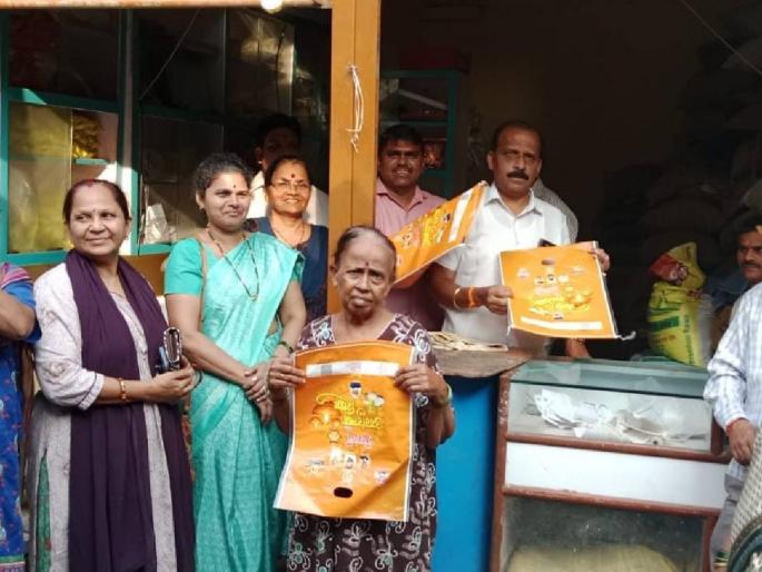 "Why are only two out of six items available at ration shops?", Shiv Sena asked | "रेशन दुकांनवर ६ पैकी फक्त दोनच वस्तू उपलब्ध का?", शिवसेनेने केला सवाल "Why are only two out of six items available at ration shops?", Shiv Sena asked | "रेशन दुकांनवर ६ पैकी फक्त दोनच वस्तू उपलब्ध का?", शिवसेनेने केला सवाल