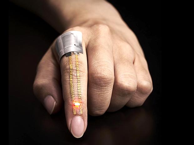 article on Sensors human body will now call ambulances in emergency health | सेन्सर्स आता परस्पर बोलावतील ॲम्ब्युलन्स ! article on Sensors human body will now call ambulances in emergency health | सेन्सर्स आता परस्पर बोलावतील ॲम्ब्युलन्स !