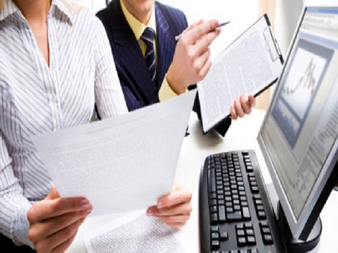 Do not hesitate to service sector, survey information | सेवा क्षेत्राचा संकोच, सर्वेक्षणातील माहिती Do not hesitate to service sector, survey information | सेवा क्षेत्राचा संकोच, सर्वेक्षणातील माहिती