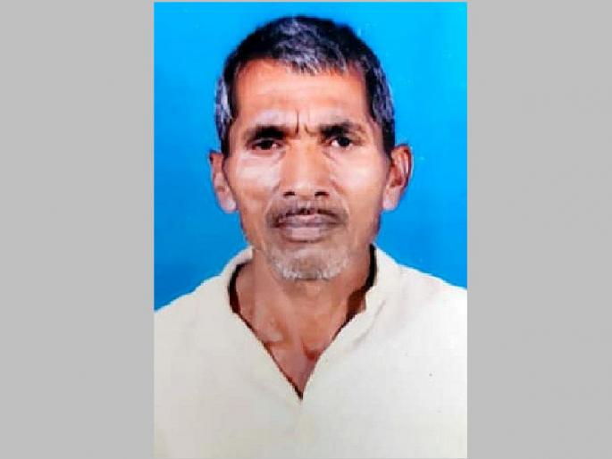 The crop was destroyed in the flood, the desperate farmer commits suicide by hanging | पुरात पीक उद्ध्वस्त, नुकसानीमुळे नैराश्यात गेलेल्या शेतकऱ्याने संपवलं जीवन The crop was destroyed in the flood, the desperate farmer commits suicide by hanging | पुरात पीक उद्ध्वस्त, नुकसानीमुळे नैराश्यात गेलेल्या शेतकऱ्याने संपवलं जीवन