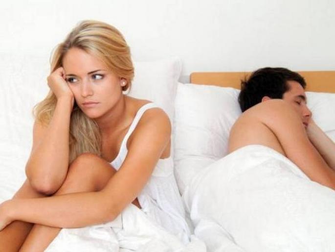 Iron deficiency effect on sex life | लैंगिक जीवन : 'या' कारणामुळे इंटरेस्ट होतो कमी, वेळीच करा उपाय.... Iron deficiency effect on sex life | लैंगिक जीवन : 'या' कारणामुळे इंटरेस्ट होतो कमी, वेळीच करा उपाय....