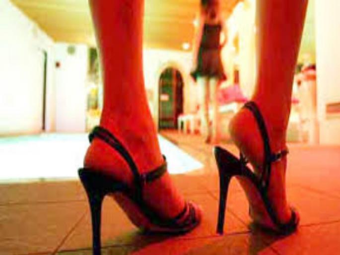 Sex racket under the name of Spa in Swargate | स्वारगेट येथे स्पा च्या नावाखाली चालणाऱ्या सेक्स रॅकेटचा पदार्फाश Sex racket under the name of Spa in Swargate | स्वारगेट येथे स्पा च्या नावाखाली चालणाऱ्या सेक्स रॅकेटचा पदार्फाश