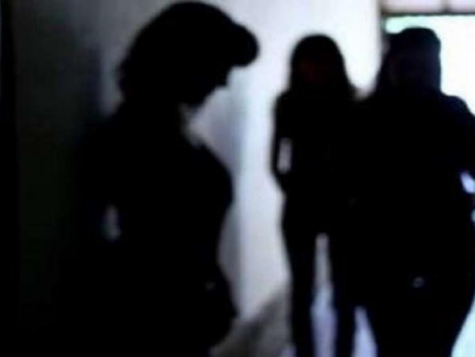 Action on prostitution business at Bhigavan | भिगवण येथे हॉटेलवर सुरु असलेला वेश्याव्यवसाय उघड Action on prostitution business at Bhigavan | भिगवण येथे हॉटेलवर सुरु असलेला वेश्याव्यवसाय उघड