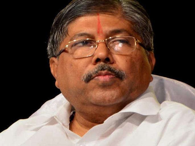 Rohit Pawar questions to Chandrakant Patil; Where did the loan amount of the Maharashtra went? | रोहित पवारांनी मागितला चंद्रकांत पाटलांकडे हिशेब; राज्यावरील कर्जाची रक्कम गेली कुठे? Rohit Pawar questions to Chandrakant Patil; Where did the loan amount of the Maharashtra went? | रोहित पवारांनी मागितला चंद्रकांत पाटलांकडे हिशेब; राज्यावरील कर्जाची रक्कम गेली कुठे?