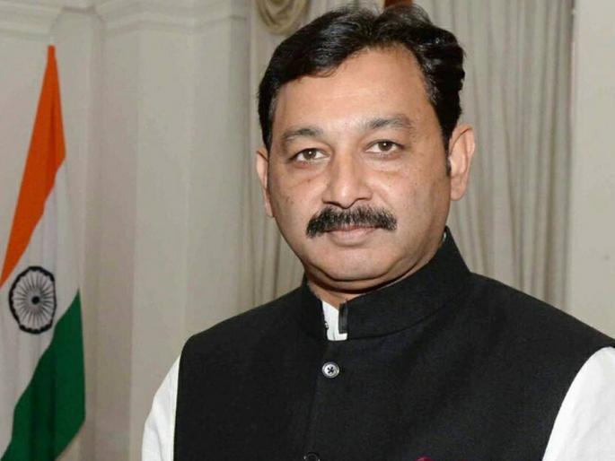 not even one percent of development work of Raigad; Sambhaji Raje told to Chief Minister Uddhav Thackrey | रायगड विकासाचे एक टक्काही काम नाही; संभाजीराजेंनी मुख्यमंत्र्यांसमोर मांडला गैरकारभार