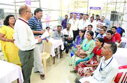 Thane, Mawal MPs decide today | ठाणे, मावळच्या खासदारांचा आज फैसला Thane, Mawal MPs decide today | ठाणे, मावळच्या खासदारांचा आज फैसला