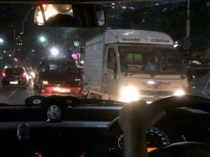 The driver died of a heart attack while returning from Chhattisgarh | श्रमिकांना छत्तीसगडला सोडून माघारी परतताना चालकाचा हृदयविकाराने मृत्यू The driver died of a heart attack while returning from Chhattisgarh | श्रमिकांना छत्तीसगडला सोडून माघारी परतताना चालकाचा हृदयविकाराने मृत्यू