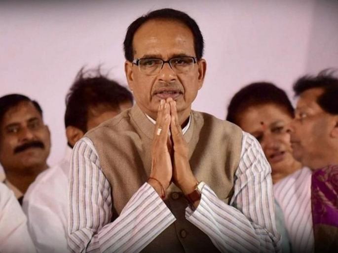 Shivraj Singh extends Cabinet in Corona crisis; 5 ministers take oath hrb | कोरोनाच्या संकटात शिवराज सिंहांकडून मंत्रिमंडळ विस्तार; शिंदेंना झुकते माप Shivraj Singh extends Cabinet in Corona crisis; 5 ministers take oath hrb | कोरोनाच्या संकटात शिवराज सिंहांकडून मंत्रिमंडळ विस्तार; शिंदेंना झुकते माप