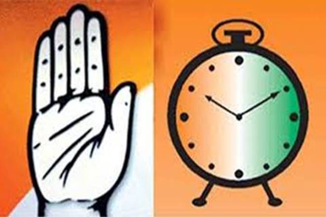 Congress-NCP alliance is in trouble in western Maharashtra | पश्चिम महाराष्ट्रात निवडणुकीपूर्वीच ‘काँग्रेस-राष्ट्रवादी’ आघाडी अडचणीत Congress-NCP alliance is in trouble in western Maharashtra | पश्चिम महाराष्ट्रात निवडणुकीपूर्वीच ‘काँग्रेस-राष्ट्रवादी’ आघाडी अडचणीत