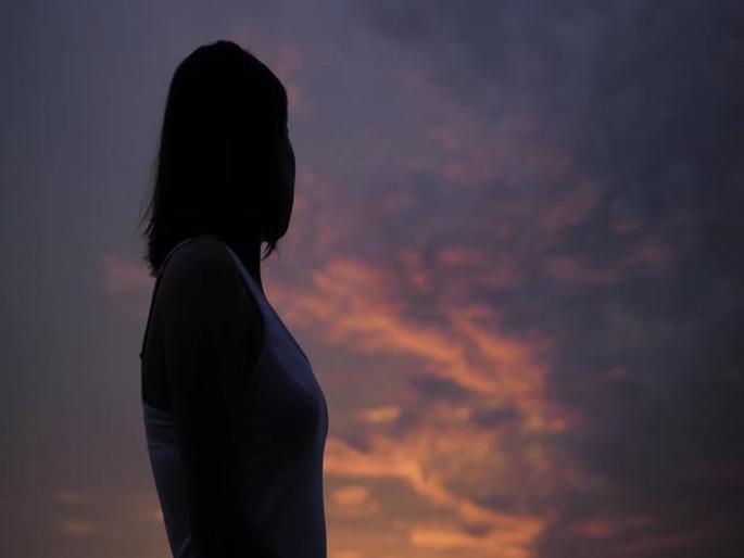 Bangladeshi Reelstar Pushed into Prostitution; Rescue of minor girl | बांग्लादेशी रीलस्टारला ढकलले वेश्याव्यवसायात; अल्पवयीन मुलीची सुटका Bangladeshi Reelstar Pushed into Prostitution; Rescue of minor girl | बांग्लादेशी रीलस्टारला ढकलले वेश्याव्यवसायात; अल्पवयीन मुलीची सुटका